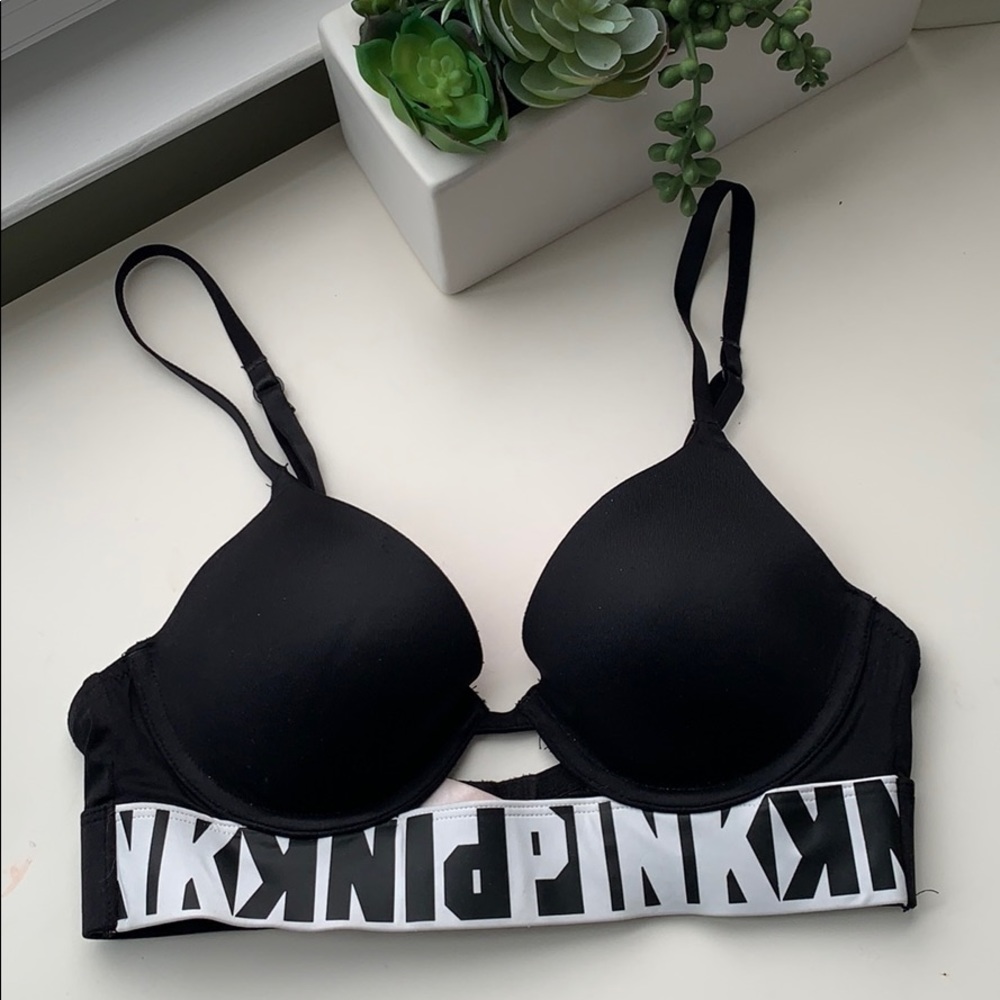 Victoria’s Secret Sports Bra